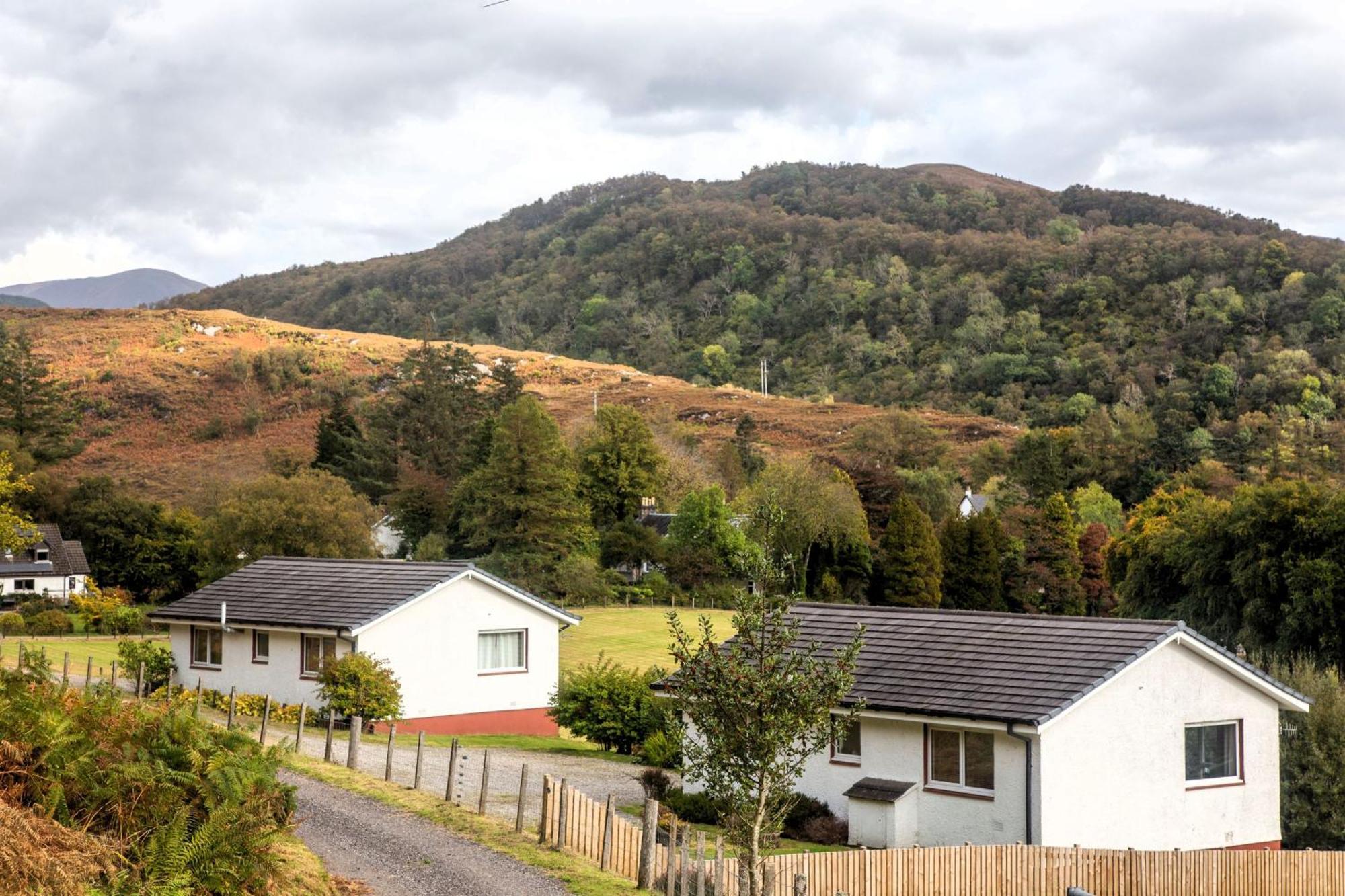 Ash, Birch And Rowan Self Catering Cabins オニック エクステリア 写真